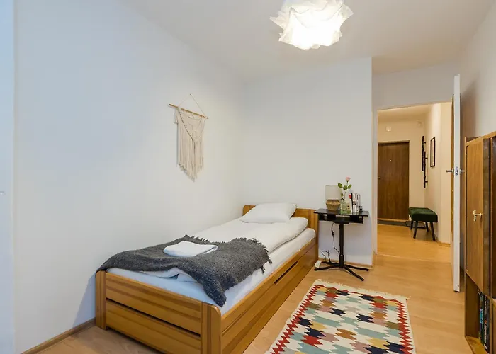 Shortstaypoland Piekalkiewicza B112